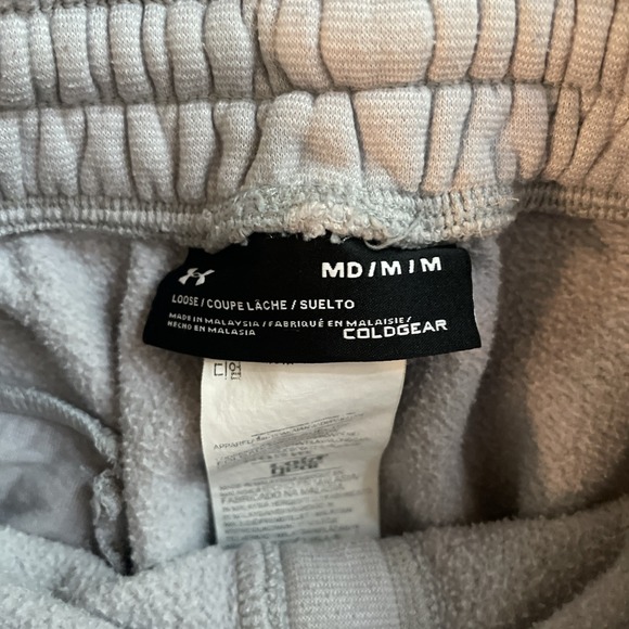 Under Armour Essentials Sweat Pants Youth Medium Gray Gym‎ Cozy Lounge Joggers - Picture 3 of 6